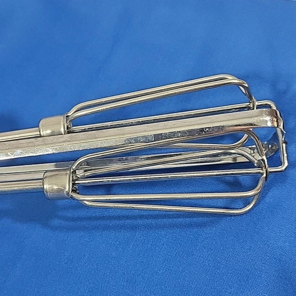 Chefmate Hand Mixer Manual Egg Beater Stainless Steel‎ White Handle